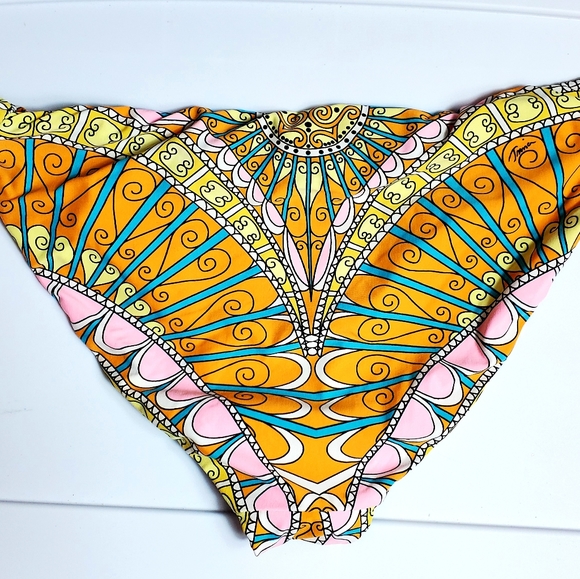 Women's multi color Bikini set Size Large - Picture 3 of 8